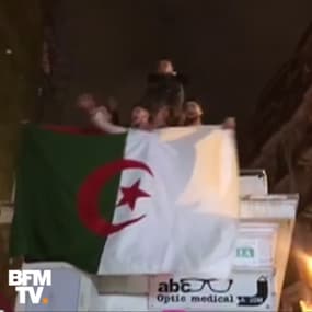 Les Algériens célèbrent la non-candidature d'Abdelaziz Bouteflika