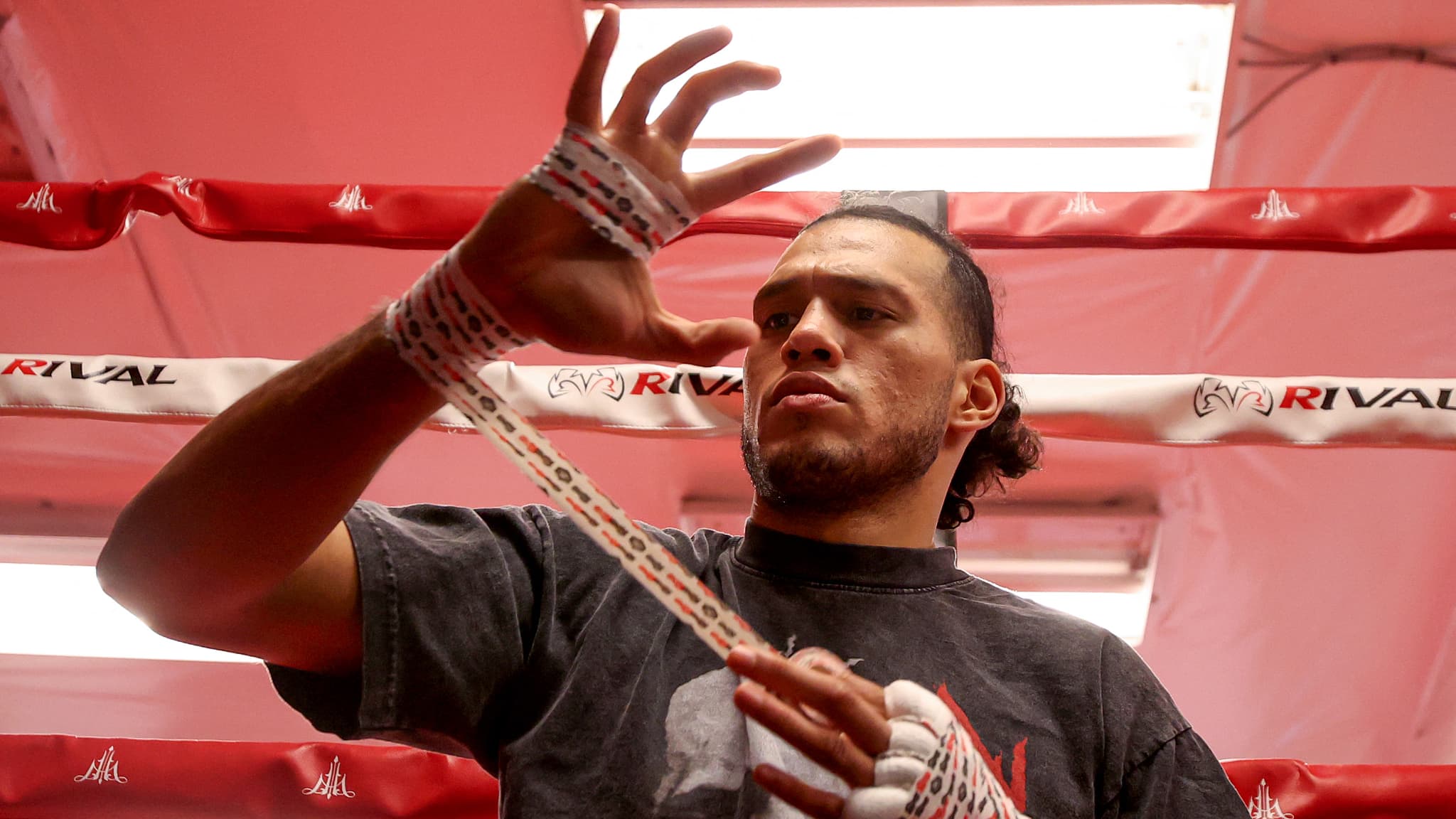 David Benavidez à l'entraînement avant son combat contre Demetrius Andrade en novembre 2023 David Benavidez à l'entraînement avant son combat contre Demetrius Andrade en novembre 2023