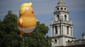 Le dirigeable Trump à Londres, le 13 juillet 2018.