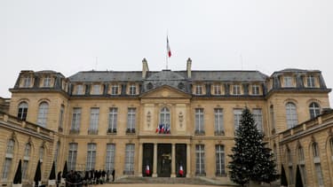 La cour de l'Elysée.