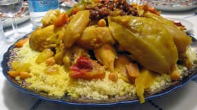 Un couscous marocain au poulet. 