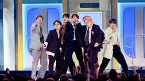 BTS lors d'un concert en mai 2019 à Las Vegas.