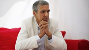 L'acteur Samy Naceri aurait fracassé la vitre d'une voiture.