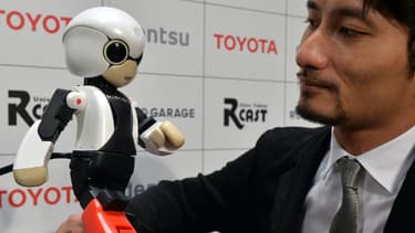 Ce petit robot japonais va bientôt partir vers l'infini et au-delà.