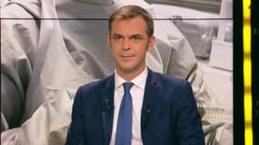 Dans l'émission "Face à BFM", Olivier Véran a défendu les autorités régionales de santé, souve,t mis en cause dans la suradministration qui pèse sur l'hôpital public.
