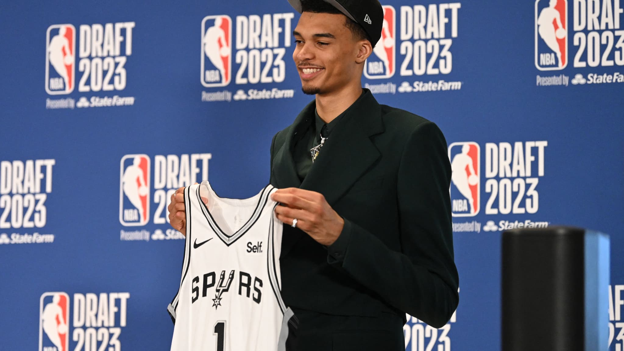 Victor Wembanyama avec les Spurs, le 22 juin 2023.