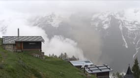 En Suisse, une personne est portée disparue après l'effondrement d'un glacier sur le petit village de Blatten.