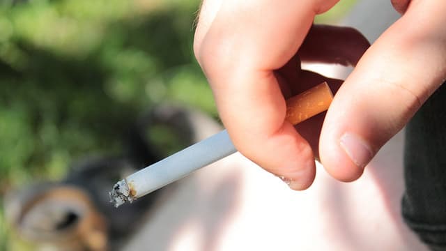 Le prix des paquets de cigarettes vont augmenter de 40 centimes au 1er octobre 2012