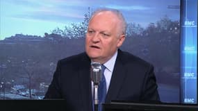 Brexit: "je me réjouis de voir Madame May se lancer dans cette opération" déclare François Asselineau