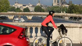 Distance lors d'un dépassement, respect des pistes cyclables, ces petits trucs pour faciliter la cohabitation entre cyclistes et automobilistes.