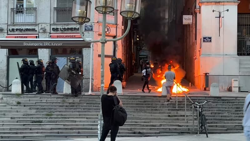 Des feux ont été allumés à Lyon.