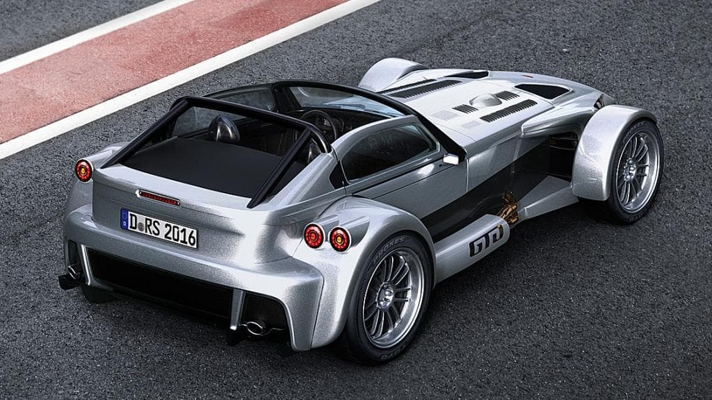 Un modèle pour les puristes, sans fioritures. Juste de la puissance, à ras du sol. Un modèle pour les puristes, sans fioritures. Juste de la puissance, à ras du sol.