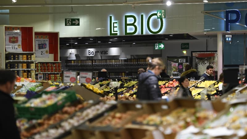 Inflation: la filière bio exhorte les supermarchés à ne pas retirer ses produits des rayons