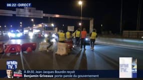 Gilets jaunes: blocage du pont François Mitterrand à Bordeaux