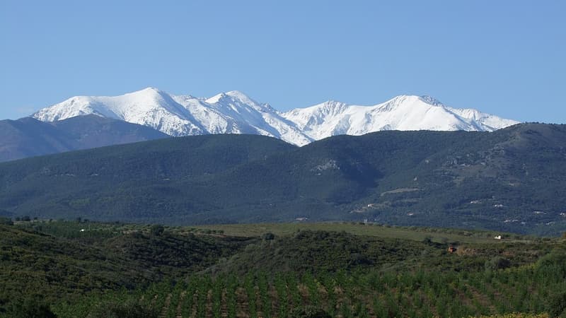 Photo d'illustration - Le massif du Canigou dans les Pyrénées Orientales