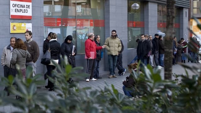 L'Espagne compte désormais 3,46 millions de chômeurs.