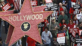 Un accord a été approuvé par le syndicat des acteurs, en novembre 2023, mettant fin à plusieurs mois de grève à Hollywood.