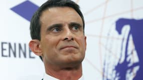 Le Premier ministre Manuel Valls à Evry le 18 mai 2018