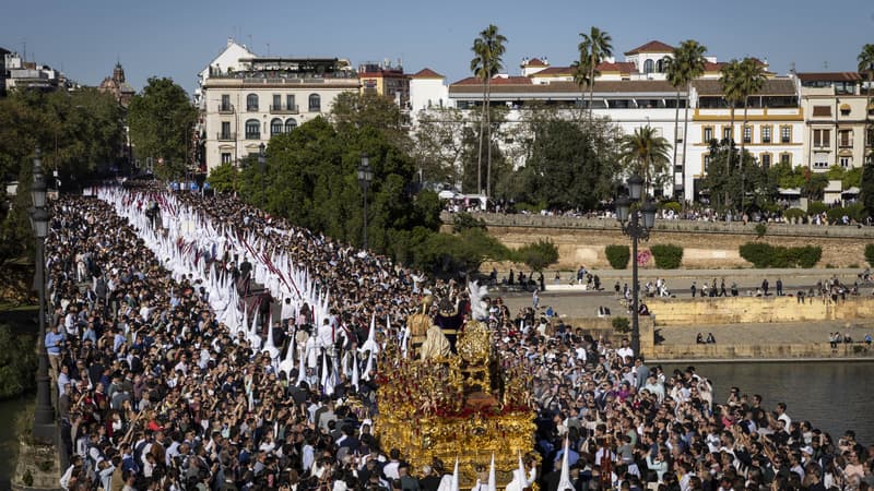 Jusqu'à 9.000 euros pour un balcon à Séville: pourquoi assister à la semaine sainte en Espagne n'a jamais coûté aussi cher
