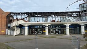 Un an après l'incendie, les stigmates du feu sont encore présents sur le Sportica.
