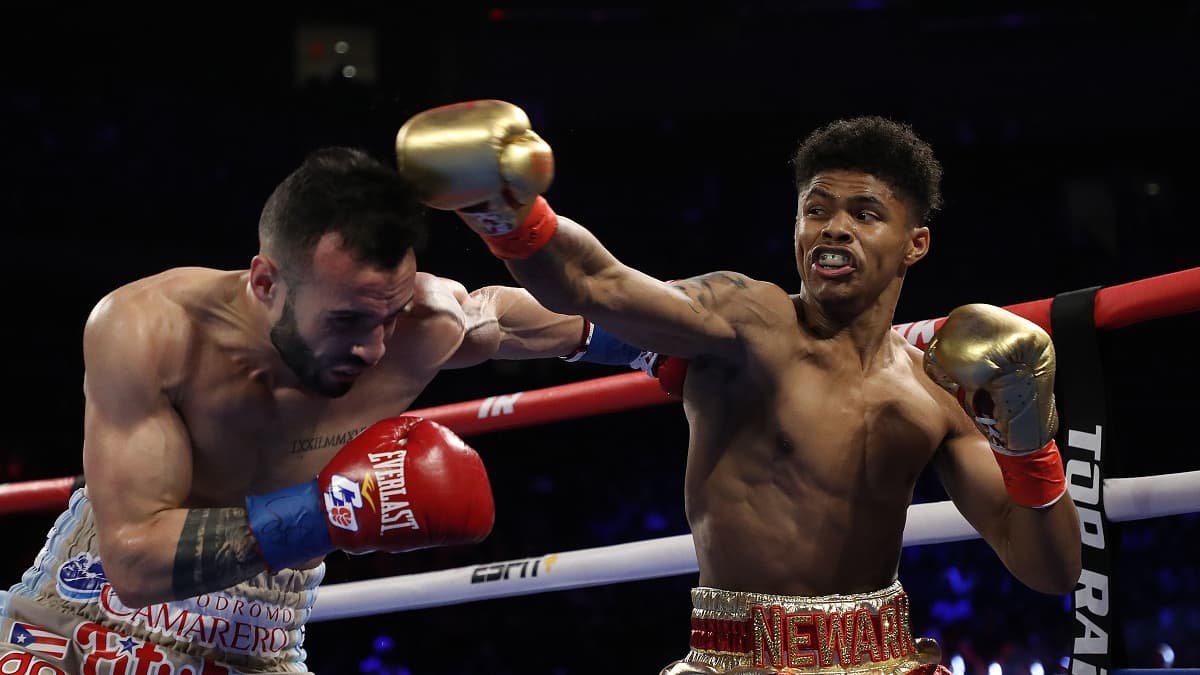 Shakur Stevenson (à droite) lors de son combat contre Christopher Diaz en avril 2019 Shakur Stevenson (à droite) lors de son combat contre Christopher Diaz en avril 2019