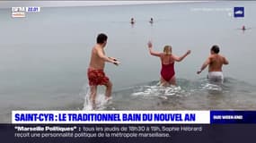 Saint-Cyr-sur-Mer: le traditionnel bain du Nouvel an s'est tenu ce 1er janvier