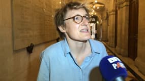 Alice Coffin dans les couloirs de l'Hôtel de Ville de Paris, vendredi 24 juillet 2020