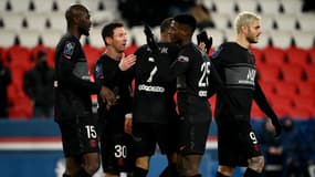 Le PSG a joué tous ses matchs à domicile en noir cette saison