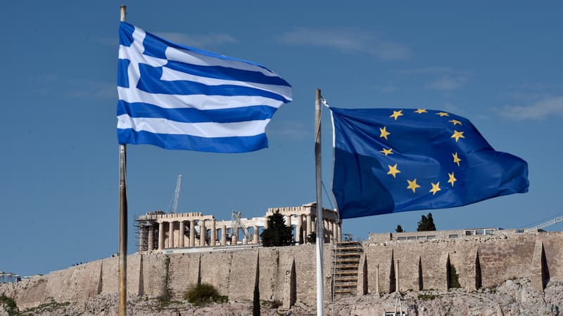Étranglée par une dette publique de 210% du PIB en 2020, la Grèce se désendette à vitesse grand V et va même en rembourser une partie plus tôt que prévu pour tomber à 130%