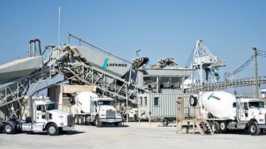 Lafarge et Orange, très présents en Egypte, ne comptent pas y cesser leurs activités pour le moment.