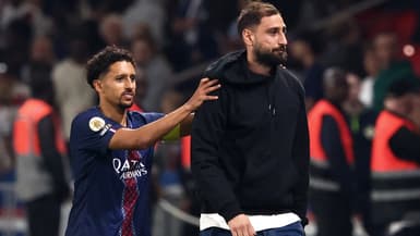 Gianluigi Donnarumma faisant ses adieux aux supporters du PSG, le 22 août 2025