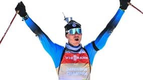 Le Français Emilien Jacquelin, vainqueur de la poursuite aux Championnats du monde de biathlon.