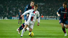 Sylvain Armand, Serguei Semak et Lorik Cana lors de PSG-CSKA Moscou, le 7 décembre 2004