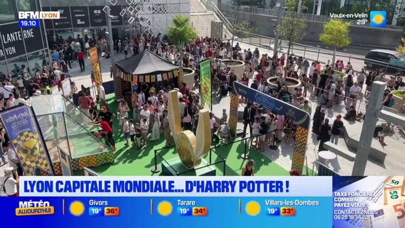 Lyon: des fans d'Harry Potter se réunissent à la Part-Dieu