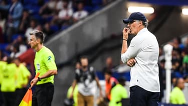 Laurent Blanc sur le banc de l'OL face au PSG, le 3 septembre 2023.
