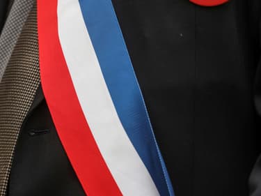 Maire de France et son écharpe d'élu (photo d'illustration)