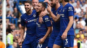 La joie des joueurs de Chelsea autour d'Hazard