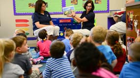 Qu'enseigne-t-on aux enfants lors de ces ateliers de l'ABCD de l'égalité ? Dans les classes de CE1 ou de CE2, cela démarre souvent avec une histoire.