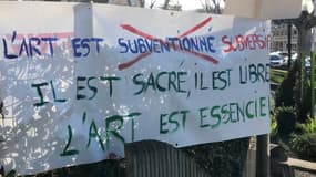 Depuis mardi, le théâtre de La Passerelle à Gap est occupé par des intermittents du spectacle.