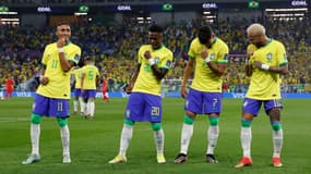 La danse des Brésiliens face à la Corée du Sud