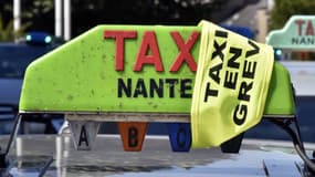 A Nantes, les chauffeurs de taxi ont obtenu l'interdiction du service UberPOP