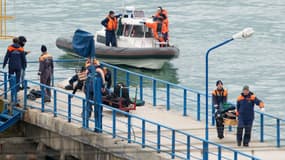 Les équipes de recherche ont retrouvé la deuxième boîte noire de l'avion militaire russe qui s'est abîmé dans la mer Noire, dimanche dernier. 