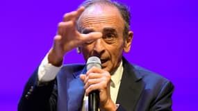 Eric Zemmour lors de la promotion de son livre "La France n’a pas dit son dernier mot", le 17 septembre 2021 à Toulon