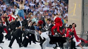 Christine and the Queens lors de la cérémonie d'ouverture des Jeux paralympiques 2024