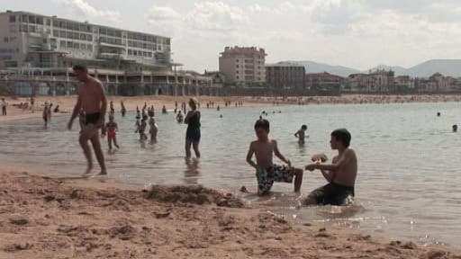 Les vacances d'été pourraient être réduites à six semaines dans les prochaines années.