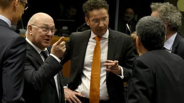 L'Eurogroupe peine à trouver une solution pour aménager la dette grecque.
