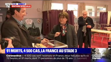 Municipales: Martine Aubry vient de voter à Lille
