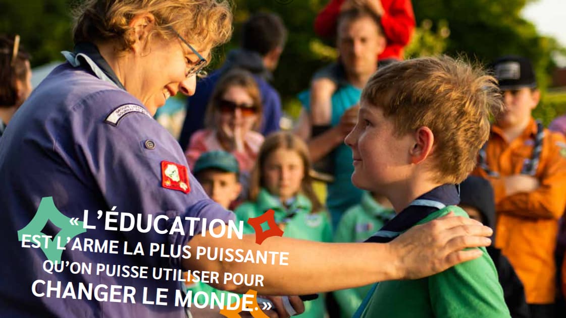 Une page du calendrier 2023 des Scouts et Guides de France