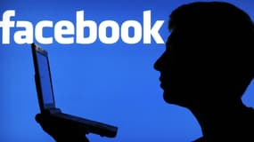 La cour d'appel de Paris a confirmé ce vendredi la compétence de la justice française pour juger le réseau social Facebook - Vendredi 12 Février 2016
