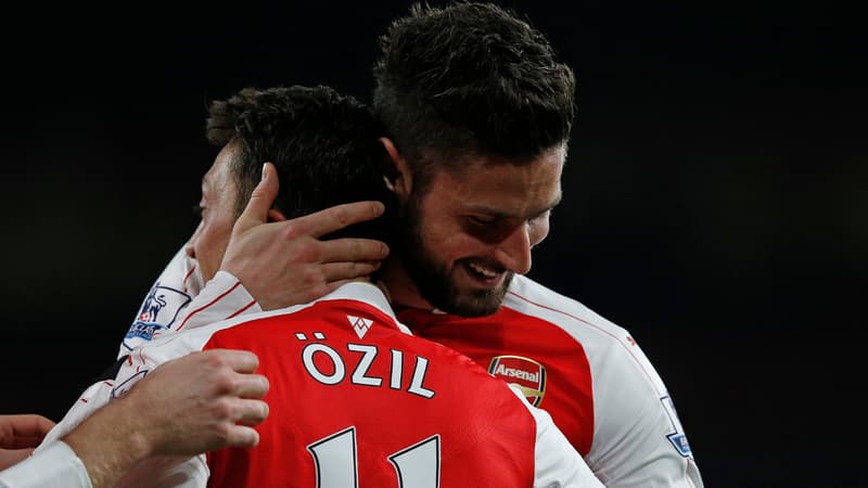 Mesut Özil et Olivier Giroud